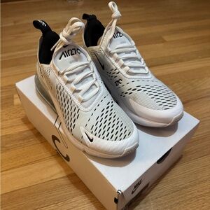 Women’s Nike Air Max 270